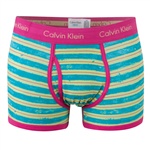 Calvin Klein 365 CSTrunk 35N. Hyvännäköiset trunks –malliset, sepalukselliset alushousut Calvin Kleiniltä.
 
Materiaali: 95% puuvillaa, 5% ela...